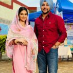 Tanvi Nagi Instagram - First post of 2023 🥰 #HopelessRomantic 😜❤️ #tanvinagi #newyear2023