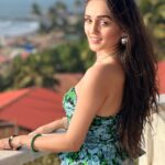 Tanya Sharma Instagram - Go goaaa gone x Sorry for the spam bahut pictures kheenchi hain 😂🙄✌🏻 Titlie