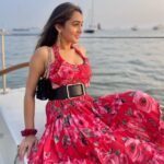Tanya Sharma Instagram - Sailing ⛵️ day ✨ . . Wearing - @a.la.modebyakanksha #saturday #instagood #instadaily #tanyasharma #sailing