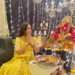 Tanya Sharma Instagram - Can’t take my eyes off you 🌺 Thankyou Bappa for visiting us and making us so happy with your presence , the joy you bring to people’s house is unimaginable 🌸 keep visiting and eating your lovely modaks 😊☺️ . . #ganeshchaturthi #love #instagram