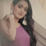 Tanya Sharma Instagram - Tell me. Tell me with your eyes ❤️ #sunday . . #reels #reelsinstagram #reelkarofeelkaro #explore #trending #trendsetter #love #grateful #tanyasharma #trending #viral #instagram #love #explorepage #explore #instagood #fashion #india #trend #instadaily #music #style #trendingnow #reels #photooftheday #bhfyp #instagood #ssk2
