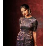 Teju Ashwini Instagram - Outfit made by : @kanthadesignstdo Jewellery: @mspinkpantherjewel Hair : @vishaa_hairandmakeup 📸: @arunprasath_photography #tejuashwini
