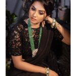 Teju Ashwini Instagram - The magic of black 🖤 Team : @studio149 . @salomirdiamond . @mspinkpantherjewel . @zerogravityphotography #Tejuashwini