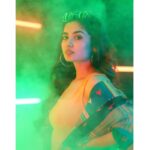Teju Ashwini Instagram - UNTIRING !! 📸: @arunprasath_photography Mua: @mua_supriya Hair: @vishaa_hairandmakeup #tejuashwini