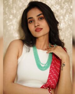 Teju Ashwini Instagram - 💕💕

@labelswarupa @mspinkpantherjewel @sinty_boy @sathyaphotography3