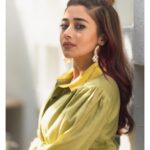 Tina Datta Instagram - Vibe Happy!! Stay Happy!! 😌✌🏻 . . 📸: @being_flamingo 👗: @bhawikabajaj_ 💎: @she.someofherelegance 🧣: @hemlataa9 @stylebyhemlataa 🤝: @saloni142_ @stylewithsalonii 💄: @mehekuuu 💇‍♀️: @sunny_hairr @kavitaparmar_makeup_hair 📍: @allsaintsofficial_ @gaurav_richboyz @ketul.richboyz . . #EklaChaloRe #WarriorPrincess #TinaKaStyle #fashion #style #lookbook #stylefile #instagood #instadaily #fyp #style #tinadatta
