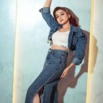 Tina Datta Instagram - Shine because you are meant to be the brightest star in the sky! The journey has just begun... . . 🎥: @sk_.click 👗: @reseh_official 💎: @lovforever.official @cherryblossoms.designs 🧣: @hemlataa9 @stylebyhemlataa 🤝: @saloni142_ 👨‍👩‍👧‍👦: @stylingbynehal @jaina_chopra_ 💄: @mehekuuu 📍: @balsamumbai . . #EklaChaloRe #WarriorPrincess #TinaKaStyle #feelkaroreelkaro #feelitreelit #reels #fashion #style #lookbook #stylefile #instagood #explorepage #viral #tinadatta