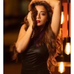 Tina Datta Instagram - To the year that was lots more than an adventure!! What’s gonna be your takeaway from 2022? Let us know in comments below… ❤️ . . 📸: @prashantsamtani 📍: @westinmumbaipowai 💄: @dishisanghvii . . #TinaKaStyle #StrongerAndBetter #TinaTriumphs #WarriorPrincess #TeamTina #TribeTina #TinaInBB #TinaDatta #biggboss #biggboss16 #bb #bb16 #salmankhan #2022 #lookbook #style #fashion #2023 #newyear @voot @vootselect @colorstv @endemolshineind