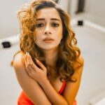 Tina Datta Instagram - “There is simply the rose; it is perfect every moment of its existence.” - Ralph Waldo Emerson . . 🎥: @being_flamingo 💻: @flamingo.productions 👗: @garvili 📍: @invisiblegastronomybar . . #TinaKaStyle #TeamTina #TribeTina #TinaInBB #TinaDatta #biggboss #biggboss16 #bb #bb16 #salmankhan #feelkaroreelkaro #feelitreelit #reels #fashion #style #lookbook #stylefile @voot @vootselect @colorstv @endemolshineind