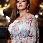 Tina Datta Instagram - Expressing through the eyes what words cannot!! ❤️ . . 🎥: @sk_.click 👗: @palakandmehak 💄: @upasana.chh__ 💇‍♀️: @irshad__hair 📍: @bombayadda . . #TinaKaStyle #TeamTina #TribeTina #TinaInBB #TinaDatta #biggboss #biggboss16 #bb #bb16 #salmankhan #feelkaroreelkaro #feelitreelit #reels #fashion #style #desigirl @voot @vootselect @colorstv @endemolshineind