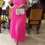 Vahbbiz Dorabjee Instagram – How to style yourself for a #babyshower 
I Love my #prettypinks