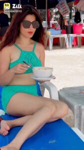 Vaishali Takkar Instagram - Koi mainu na roke … 🫠 
*Zili Link In Bio*  @zili_videos_india 

#zili #zilicreator #thailand #phuket #patong #patongbeach #vacation #bikini