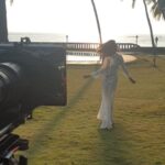Vindhya Tiwari Instagram – Baby I can’t keep calm becoz lights are on ,camera is rolling and I’m in action 🎬😎 Goa, India