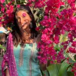 Aahana Kumra Instagram - Baisakhi Di Lakh Lakh Vadhaiyaan 🌞🌸🌾🫶💕🙏 #happybaisakhi . . . . #baisakhi #aahanakumra #harvestseason #harvest #harvesting #sun #summer Rishikesh ऋषिकेश