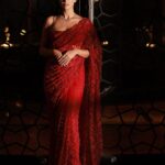 Aahana Kumra Instagram - इश्क़ का रंग लाल❤️❤️ Cover shoot for @fablookmagazine Founder & Editor @milliarora7777 @ankkit.chadha2222 Wearing @frontierphagwara Jewels @jiadiamonds Styled by @milliarora7777 @juhi.ali Mua @meerabhandarimakeovers Hair @amuthevar Heels @rossobrunelloofficial Shot by @amitkhannaphotography Pr @focuspr Location courtesy @westinmumbaipowai #fablookmagazine #aahanakumra #covergirl #fashionmagazine #westinpowailake #coverstar #fablook India