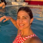 Aahana Kumra Instagram - Sunsets and pools 🌸🌞🫶🏜️🐫🥂🦚👙🌊🏝️🐚 . . . 📍 @narendra.bhawan.bikaner . . #thursday #thurdaythrowback #throwbackthursday #thursdaymotivation #getaway #swimsuit #sunset #pool #poolside #nofilter #sunlover #sunshinegirl #aahanakumra #rajasthan #bikaner Narender Bhavan, Bikaner