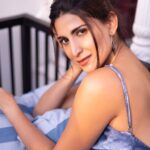 Aahana Kumra Instagram - Walking into the Monday blues be like 🦋💙🧿 #mondaymorning Photography @yashjangidphotography Styling @abhimanyusinghtomarr Hair & Make up: @omsenmakeup Earrings : @flyingfishaccessories Location : @dyore_experiences . . . . #photoshoot #jaipur #rajasthan #photography #aahanakumra #monday #mondayblues #mondaymotivation #mondays #mondaymood Jaipur - The pink city
