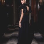 Aahana Kumra Instagram - Black Friday 🖤🖤🖤🖤 #fashion #fashiondiaries . . . . #showstopper #fashion #fashionista #aahanakumra #friday #friyay #fridaymood #blackfriday Delhi, India