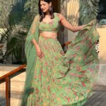 Aahana Kumra Instagram - Shaadi season lewks ft mehenga lehenga 🦚💚💕🌸🫶 #waybackwednesday . . . . #wednesday #weddingphotography #shaadiseason #weddingseason #indianoutfit #aahanakumra #sunshinegirl #sunlight Mumbai - मुंबई