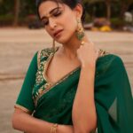 Aahana Kumra Instagram - Walking into 2023 be like 🎄💚🐍🦖🐢🪲🦚🥑 Styling : @juhi.ali Make up and hair : @shrushti_birje Managed by : @suchijaggi . . . . #indianoutfit #sareenotsorry #sareelover #indian #aahanakumra #tuesday #tuesdaymotivation Goa