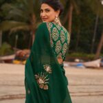Aahana Kumra Instagram - Walking into 2023 be like 🎄💚🐍🦖🐢🪲🦚🥑 Styling : @juhi.ali Make up and hair : @shrushti_birje Managed by : @suchijaggi . . . . #indianoutfit #sareenotsorry #sareelover #indian #aahanakumra #tuesday #tuesdaymotivation Goa