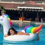 Aahana Kumra Instagram - I hereby declare myself as a pool baby!! 👙🏊‍♀️💁‍♀️ What a weekend!! 💯☀️ And now ready to take over the world! 2023 here I come! 💕🦄👙💁‍♀️🌞🌅🌈💯 #mondayblues 💙 #happynewyear #happynewyear2023 . . . . #newyear #poolbaby #poolvibes #peace #quiet #bliss #aahanakumra #monday #mondaymotivation #mondaymood #mondaymantra #getaway #weekendgetaway Some Where Peaceful