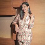 Aahana Kumra Instagram - Boss lady always 💯💁‍♀️ Styling : @juhi.ali Make up and hair : @omni_thakkar Photos by : @rohitmalekar1 #thursdaythoughts . . . . #thursday #thursdayvibes #thursdaymotivation #aahanakumra #bosslady #photoshoot Mumbai - मुंबई