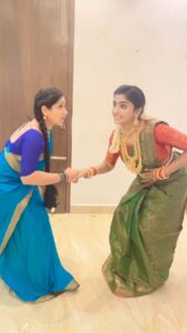 Aashika Padukone Instagram - Off screen mastiii with @saira._.821 
@zeetamizh #maari #zeetamil #zeefamily #teenmaar  #mass #dance #meta #prime #primereels