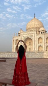 Aashika Padukone Instagram - Endlessly in love♥️
#taj #tajmahal #india #agra #symboloflove 

OOTD: @swethus__designers