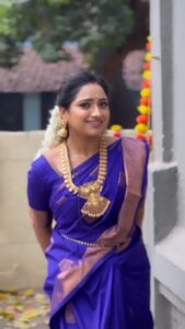 Aashika Padukone Instagram - Mainaru Vetti Katti 😍
#dasara #mainaruvettikatti #chamkeelaangeelesi #trending #trendingreels #tamil #naturalstarnani #keerthysuresh #dasaramovie #dasarasongs #chennai