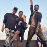 Ahsaas Channa Instagram - Lollapalooza lewk with my concert buds. @lollaindia @baskarabhi @ishaniyat Mahalaxmi Race Course