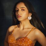 Ahsaas Channa Instagram - 📸 @mohitvaru Makeup by @ritikaturakhia01 Assisted by @tanvi.r.kothari Hair by @andajpatel Styled by @stylebykayal 🏵️🏵️🏵️🏵️🏵️🏵️🏵️ Outfit : @littlethingstudio Jewels : @gaiatreelabel Shoes : @londonrag_in @zaamo.official
