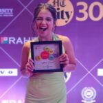 Ahsaas Channa Instagram - Won 30 under 30 babyyyy @htcity Thankyou for this honour. This will always motivate me to be better and work harder. Thankyou to everyone who voted for me. I truly value you, your support and love. Makeup by @wowmakeoversstudio Hair by @poojamakhijanihairstylist Styled myself.