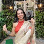 Ahsaas Channa Instagram - Diwali 2022✨ One of the main reasons I love Diwali is that I get to wear a saree. This years saree is from @reshamhos