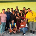 Ahsaas Channa Instagram - Ladies and gentlemen it’s a wrap on the series finale season of Hostel daze. I cannot believe we finished 4 seasons of a show that was my first and gave me the best memories, friends and the loveliest character I’ve ever played. Cannot wait for you to watch this final season because it’s one hell of a ride. I love these people 💕