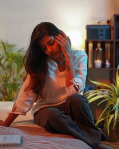 Akshaya Udayakumar Instagram - It was all a dream🕸🔮
Random pics from Bubble song🫧 (link in bio )
Pc:- @dev.abishek ✨
