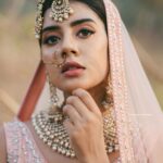 Akshaya Udayakumar Instagram - Chand di kudi✨ @Pic - @sharon.shyam @storiesbysharonshyam —————————————- @nikonindiaofficial Z7ll —————————————- Makeup:-@soumyashyam_makeupartist —————————————— #sharonshyam #sharonshyamphotography #storiesbysharonshyam #trendingsong #instareels #instalikes #weedingphotography #weedingreels #reelskerala #réel #reelsindiaofficial #reelsitfeelsit #trendingreels #verityreels #veritybook ##weedinghairstyle #weddingmoments #reelsfeelit ❤️#reelsnew #reelvideo #reelsinstagram❤️💯 #reelskeralaofficial #creativephotography #creativeminds #creativeminds #nikonindiaofficial #nikonindian