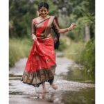 Akshaya Udayakumar Instagram - Monsoon 💦@Pic - @sharon.shyam @storiesbysharonshyam —————————————- @nikonindiaofficial Z7ll —————————————- @soumyashyam_makeupartist —————————————— #sharonshyam #sharonshyamphotography #storiesbysharonshyam #trendingsong #instareels #instalikes #weedingphotography #weedingreels #reelskerala #réel #reelsindiaofficial #reelsitfeelsit #trendingreels #verityreels #veritybook ##weedinghairstyle #weddingmoments #reelsfeelit ❤️#reelsnew #reelvideo #reelsinstagram❤️💯 #reelskeralaofficial #creativephotography #creativeminds #creativeminds #nikonindiaofficial #nikonindia