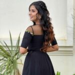 Akshaya Udayakumar Instagram - Sometimes flowers can bloom in dark side too 🌺🖤 Costume:-@arathijayaraj @meluha__arathijayaraj 🤍 Mua:-@lilacmakeovers 🤍@three_b_maquillage Nail art:-@nails_by_rakhi 🤍