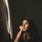 Akshaya Udayakumar Instagram - ഓരോ നേരം തോറും നീളും യാമം തോറും നിന്റെയോർമ്മയാലെരിഞ്ഞിടുന്നു ഞാൻ✨ Pc:-Gokulbenny✨