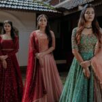 Akshaya Udayakumar Instagram - Bridal series by @barakahdesignhouse ✨ . Outfit: @barakahdesignhouse In frame: @aiswarya_rashmi @naatya_ @akshaya__udayakumar Shot by:@karthiknair95 Makeup: @anjalisnair_makeup Production: @candidstoriesbykarthik Team: @hariprasad.harish @imthiyas_ia @ameer__ami_ . . . . . #bridalcollection #indianbride #bridesinspo #lehenga #keralabride #southindianbrides #blousepatterns #blouseback ##handembroidery #bridalblousedesigns #southindianfashion #bridalaffair #bridalstyling #barakah #barakahdesignhouse