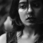 Akshaya Udayakumar Instagram - நெருங்காமல் நீ நகர்ந்திட தவிக்கின்றதே✨ Pc:-@frames.by.hari Ornaments:-@pinks_collections_tamil_