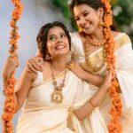 Akshaya Udayakumar Instagram - "LAVANYAM "✨ Wishing you all a very happy Onam from our team♥️ With @pooj_a_s_ Shot : @karthiknair95 Production : @candidstoriesbykarthik Lighting and assistance : @dileepraj.drc , @_naveenprakash Creative direction: @pictureprodigyy Costume : @swaraahdesigns | @swathi_sukumar isukum Make-up : @anjalisnair_makeup Decor : @golden_wedding_company | @golden_gireesh Jewelry : @akshayagold_palakkad Location : @udayaayurveda Thanks to : @___darsan___ , @frames.by.hari @samsibinofficial 🤗 Udaya Ayurveda Resort