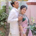 Alya Manasa Instagram - Wow 🤩 Team behind is the best Blouse @blousebymabia Jewellery @bronzerbridaljewellery Cinematography @dhanush__photography Saree @kaarigai.sarees Muah @vijiknr