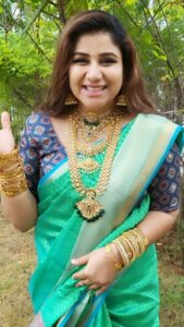 Alya Manasa Instagram - Diwali grand sale @sruthis_jewellery 
Supereb collection with affordable price 🤩 
Saree @pranatiboutique 
Beautiful saree