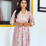 Alya Manasa Instagram - Bless you all with a special day Gud mrng amigos #iniya #alyamanasa