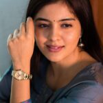 Amritha Aiyer Instagram - Looking for the perfect gift for this festive season? Check out the all new Unitone collection by @danielwellington! My personal favourite is the one in Rose Gold. With the new Diwali offer, you too can shop for any 2 products and get a 10% off on www.danielwellington.com/in/. Combine it with my code AMRITHA to save an additional 15% over and above! Happy Gifting! #danielwellington #dwali