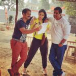 Anangsha Biswas Instagram - 🦉Sapne Aesehi Poore Nahin Hote... !!! 😇Smiling At The Face Of Adversity I Am Humbled And Proud To Know You Both Talented , Hardworking , Successfull Humans. My sincere Gratitude... @sajawalyunus @mrfilmistaani #setlife #attitudeofgratitude🙏 #try #till #youdie #phoenix #anagshabiswas #sharibhashmi #yunussajawal #shootlife🎬 #whatgoesaroundcomesbackaround #filmcity #mumbaikar Film City