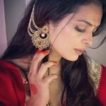 Anjana Sukhani Instagram - She beats to the beauty of her wildflower heart and seashore soul.... HNM @deeartistry9 @kri.entertainment Somewhereontheearth
