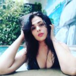 Anjana Sukhani Instagram - #waterbaby #pool #pondy #vacay #girls #livinlavidaloca @grandhoteldeeurope #pondicherry #anjanasukhani #sindhigirl #lovemyjob #lovemyindia #travel French Colony Pondicherry